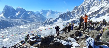 Everest Renjo La Pass and Gokyo Lake Trek